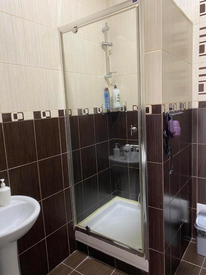 2 Bedroom Apartment On Tomashivskogo Street 7 إلفيف المظهر الخارجي الصورة